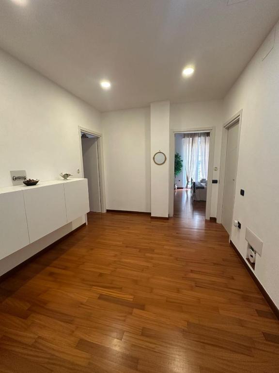 Garibaldi Central Rooms
